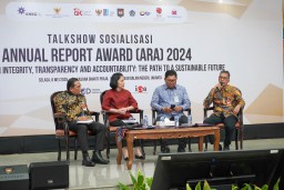 Jadi Narasumber Sosialisasi ARA Award 2024, Dirut Bank Jatim Sampaikan Komitmen Penerapan GCG