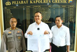 Polres Gresik Rehabilitasi Kades dan Nelayan Pengguna Sabu di Bawean ke BNNK