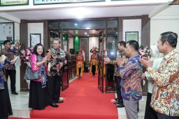 Nama Putra Daerah Diabadikan Jadi Ruang Sidang Utama PN Lamongan, Charis Mardiyanto Jadi Inspirasi