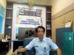 Cabdindik Sampang Tegaskan Sekolah Tak Boleh Tahan Ijazah Siswa