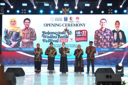 Opening Ceremony Bojonegoro Wastra Batik Festival 2025