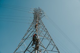 PLN Siap Bangun Green Super Grid Sepanjang 47.758 KMS