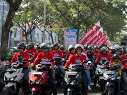 Seribu Riders Meriahkan Parade Vario160 di Madiun, Isa Bajaj Turut Menghibur Peserta
