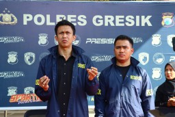 Kartu ATM Diganjal, Tabungan Warga Gresik Rp 145 Juta Dikuras Pelaku