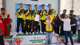 Gresik Juara Umum Drumband Porprov IX Jatim 2025, Borong 11 Medali