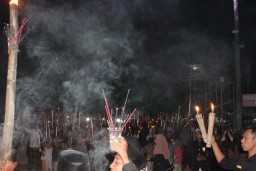 Desa Drajat Lamongan Meriahkan Tahun Baru Islam dengan Pawai Obor dan Parade Muharram