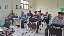 Gandeng UNESA, SMK Sunanul Muhtadin Gresik Hadirkan Pembelajaran Digital Interaktif Berbasis QR Code