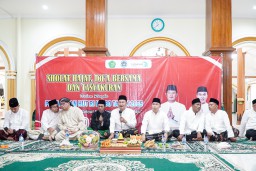 Rayakan HUT ke-80 RI, Bupati Lamongan Ajak Warga Jaga Persatuan dan Hindari Hoaks