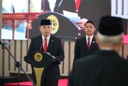 Wamen Ossy Ajak Jajaran Mengabdi kepada Negara dengan Penuh Dedikasi