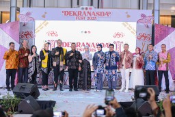 Dekranasda Fest 2025 Resmi Dibuka: Bupati Gresik Dorong Kebangkitan Budaya dan UMKM Lokal