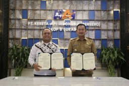 KAI Daop 8 Surabaya dan Pemkab Lamongan Sepakati Penataan Jalur KA