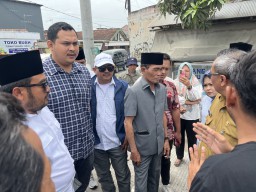 DPRD Bangkalan Sidak Proyek Jalan Arosbaya-Campor, Ditemukan Pengerjaan Tak Sesuai RAB