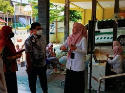 TPN Kemenpan RB Verifikasi Zona Integritas Bebas Korupsi di Puskesmas Kamoning Sampang