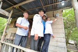Merdeka dari Kegelapan, Ribuan Warga Musi Banyuasin Nikmati Listrik Gratis Melalui Program BPBL