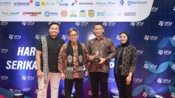 Kelola Komunikasi Perusahaan dengan Baik, Petrokimia Gresik Raih 3 Penghargaan Nasional