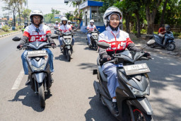Seru-seruan Bareng Honda BeAT di SMK Telkom Sidoarjo, Pelajar Antusias Ikuti BeAT Irit Challenge