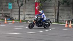 Tingkatkan Keterampilan Berkendara Aman, MPM Honda Jatim Ajak Masyarakat Berlatih di MPM Safety Riding Center