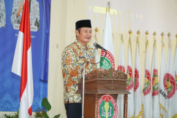 Momentum HGN dan HUT PGRI Ke-80 Jadi Ajang Percepatan Kompetensi dan Kemampuan Digital Pendidik Lamongan