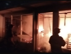 Kafe di Kawasan Stadion Soedirman  Bojonegoro Terbakar Tengah Malam