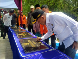 Urat Nadi Ekonomi Pulih, Bupati Sampang Resmikan Jembatan Daleman Senilai Rp 2,1 Miliar