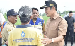 Pak Yes Tekankan Pentingnya Pembersihan Lahan Rutin sebagai Upaya Proaktif Mencegah Banjir di Lamongan