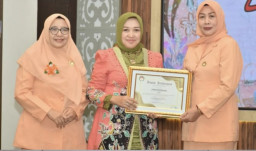 HUT DWP ke-26, Anis Yuhronur Efendi Ingatkan Para Ibu Tanggung Jawab Besar Siapkan Generasi Berprestasi