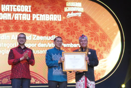 Bawa Busana Khas Lamongan ke Panggung Nasional, Diaz Nawaksara Raih Anugerah Kebudayaan Indonesia 2025