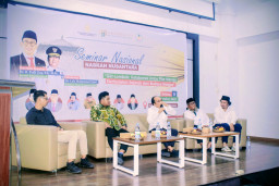 Hubungan Historis Gresik–Lombok Dibedah: Ketua DPRD Gresik Jadi Pembicara Seminar Naskah Nusantara di UIN Mataram