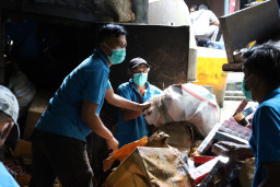 Pemkab Gresik Musnahkan Rokok dan MMEA Ilegal Senilai Rp9,63 Miliar
