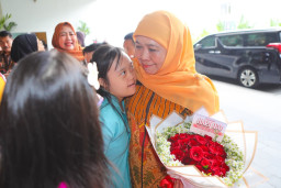 Hari Ibu 2025, Gubernur Khofifah Tegaskan Perempuan Jatim sebagai Pilar Pembangunan Berkeadilan