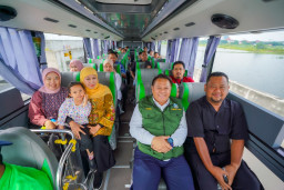 Perkuat Konektivitas Daerah, Gubernur Khofifah Ajak Masyarakat Jadikan Bus TransJatim Pilihan Utama Mobilitas