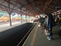 Banjir Jalur KA Pekalongan, Ratusan Penumpang di Bojonegoro Batalkan Tiket