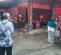 Obat Nyamuk Bakar Diduga Jadi Pemicu, Lansia Meninggal dalam Kebakaran Rumah di Sumberrejo