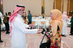 Gubernur Khofifah Hadiri Undangan Buka Puasa Kedubes Saudi Arabia