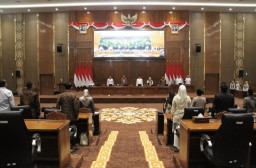 Bupati Setyo Wahono Sampaikan LKPJ 2025 di DPRD Bojonegoro, Pendapatan Daerah Disebut Meningkat
