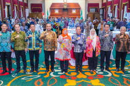 Transformasi Sampah Jadi Listrik: Gubernur Khofifah Gandeng Tujuh Kepala Daerah Surabaya Raya dan Malang Raya