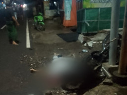 Pemotor Asal Bondowoso Tewas Usai Tabrak Kios di Arjasa, Polisi Selidiki Dugaan Pengejaran