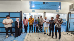 Wabup Gresik Resmikan Dapur MBG di Bungah, Tekankan Standar Kebersihan dan Gizi Makanan