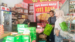 Arus Balik Lebaran Dongkrak Penjualan Oleh-Oleh Jember, Pedagang Sebut Daya Beli Menurun