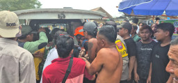 Tiga Terseret Ombak, Satu Wisatawan Meninggal di Pantai Paseban Jember
