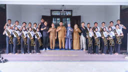 Bupati Gresik Berikan Pembekalan kepada Finalis Duta Genre
