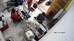 Ngamuk di Kantor Ekspedisi! Pria di Gresik Ancam Petugas Pakai Celurit