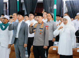 Haul ke-55 KH Abdul Wahab Chasbullah, Gubernur Khofifah Tegaskan Nilai Perjuangan Ulama Jadi Fondasi Kemajuan Bangsa