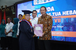 Wisuda 285 Peserta SOTH, Pak Yes: Ketahanan Negara Dimulai dari Ketahanan Keluarga di Desa
