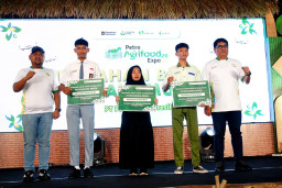 Cetak Agripreneur Muda, Petrokimia Gresik Buka 50 Beasiswa Petani Muda 2026