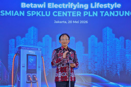 PLN Resmikan SPKLU ke-5.000, Pengguna Kendaraan Listrik Kian Nyaman