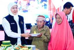 HLUN 2026 di Jatim, Khofifah Ajak Masyarakat Jaga Lansia Tetap Sehat dan Bermartabat