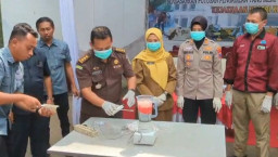 Kejari Malang Kota Musnahkan BB 1,47 Sabu dan 37,8 Kg Ganja Kering