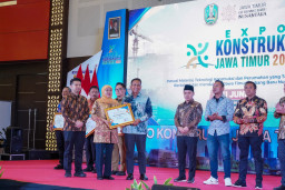 Keren! Bojonegoro Jadi Terbaik II Dukungan APBD RTLH se-Jatim, Komitmen Bupati Setyo Wahono Tuai Apresiasi