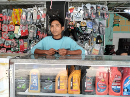 Harga Sparepart Motor di Jember Naik 30 Persen, Pelemahan Rupiah Jadi Pemicu